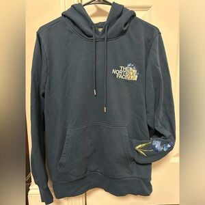 North Face Women’s Hoodie, Recycled Material, Like New, Size Large